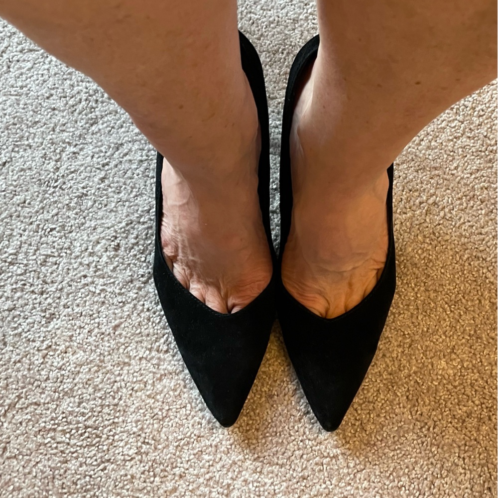 ZIGN Black Suede Heels. Size 8 (US) / 39 (EUR) - Picture 9 of 16
